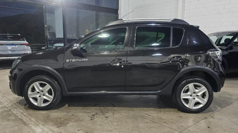 RENAULT SANDERO STEPEWAY EXPRESSION - foto 5 em Três Rios