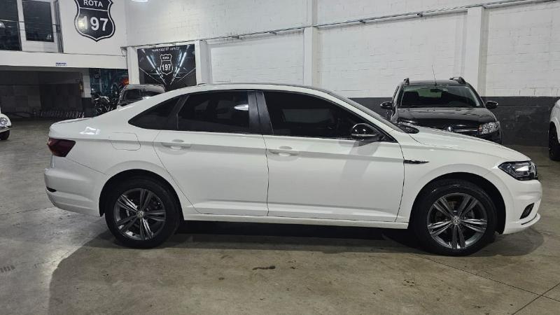 JETTA 250 R-LINE TSI - foto 11 em Três Rios
