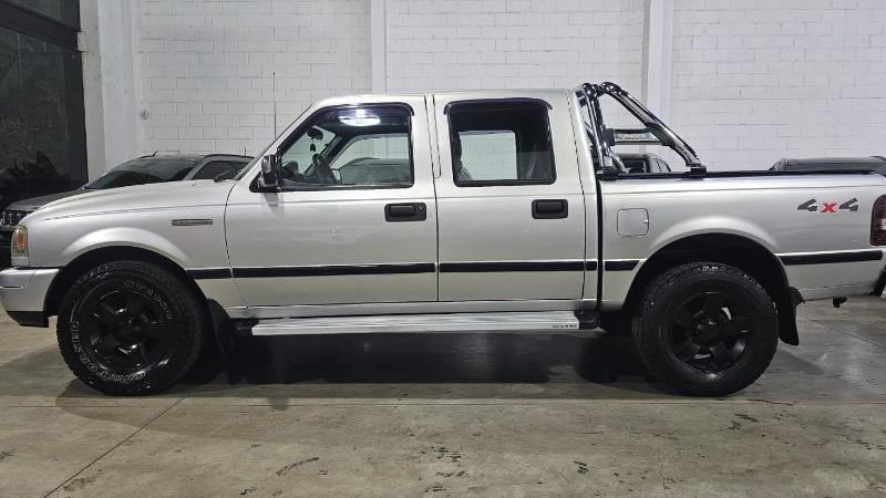FORD RANGER XL CD em Três Rios