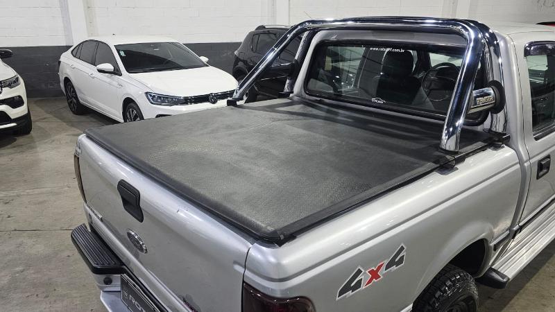 FORD RANGER XL CD em Três Rios