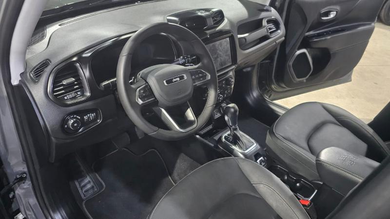 JEEP RENEGADE LONGITUDE T270 - foto 8 em Três Rios