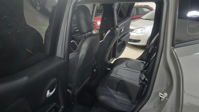 JEEP RENEGADE LONGITUDE T270 - foto 9 em Três Rios