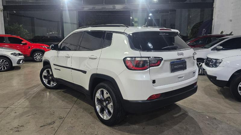 JEEP COMPASS LONGITUDE - foto 1 em Três Rios