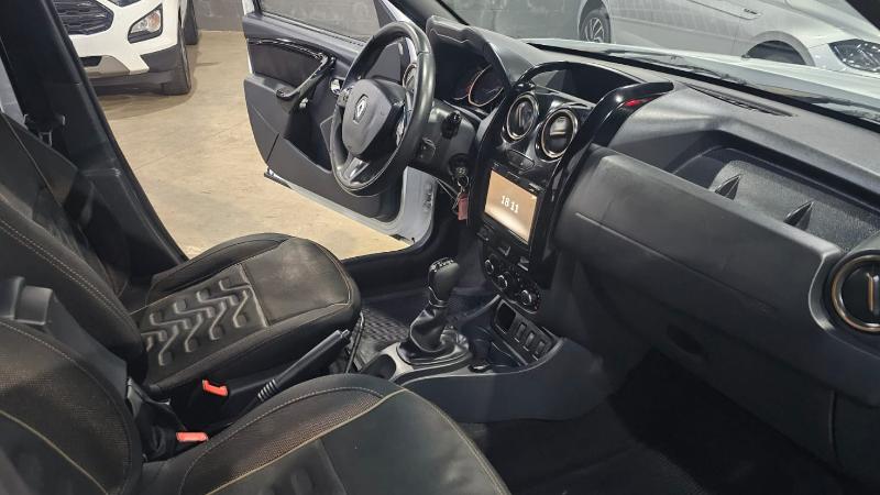 RENAULT DUSTER DYNAMIQUE - foto 10 em Três Rios